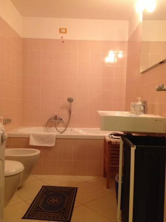 B&B La Pitagora Comacchio Phòng bức ảnh